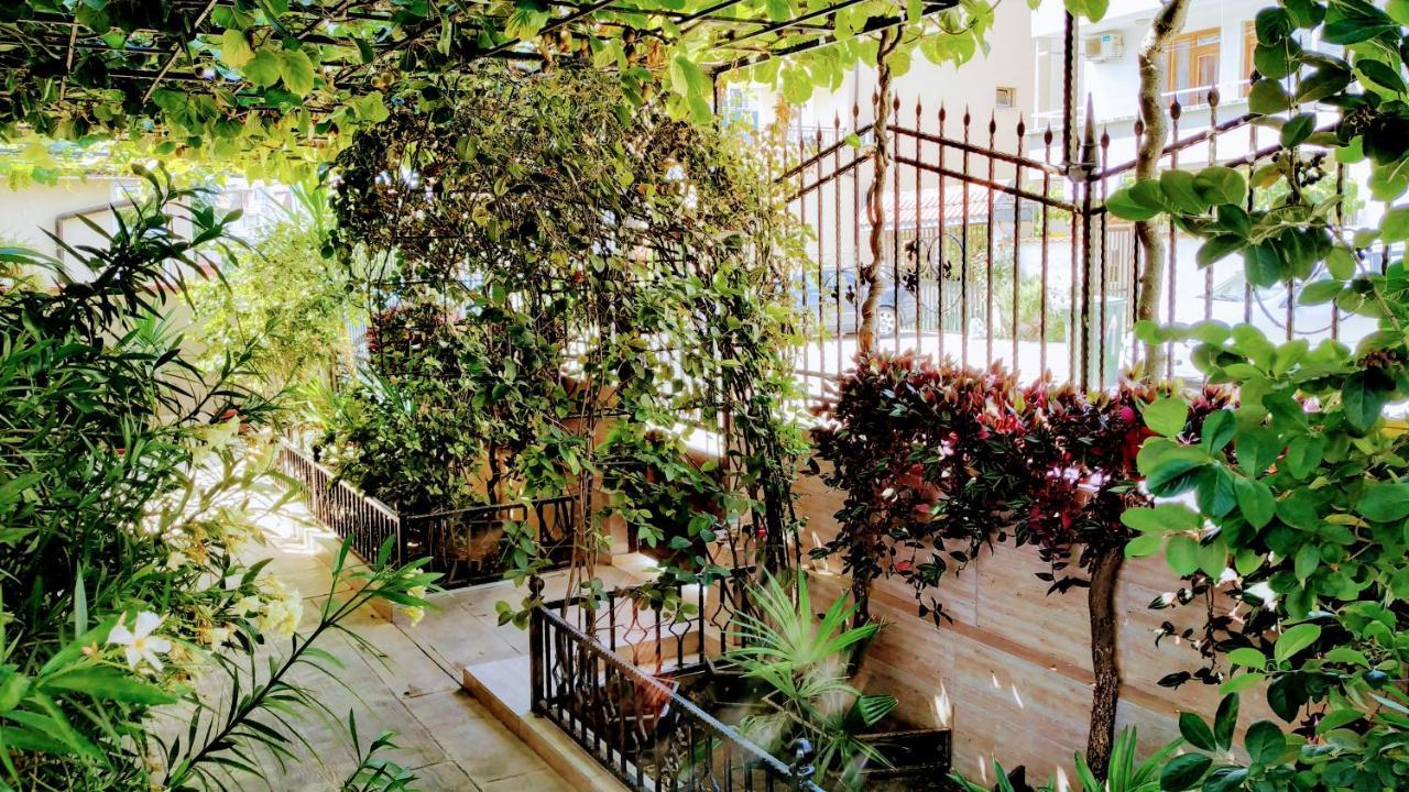 Dracena Guesthouse Ravda Buitenkant foto
