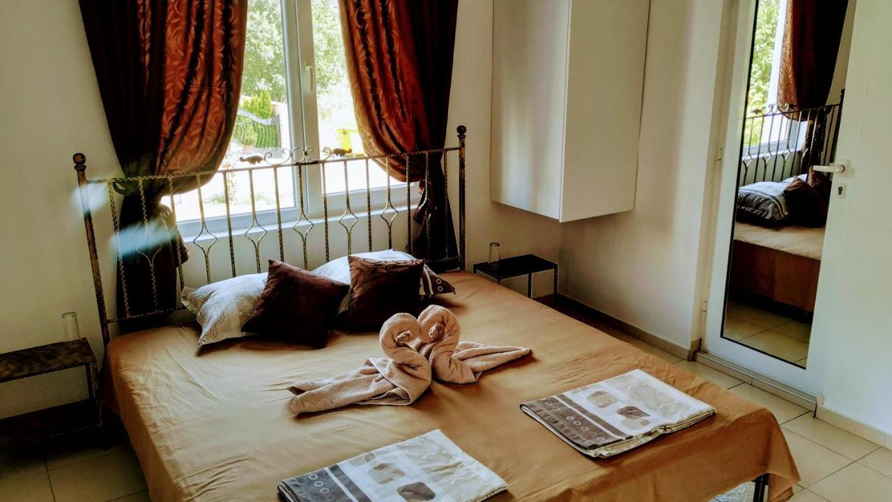Dracena Guesthouse Ravda Buitenkant foto