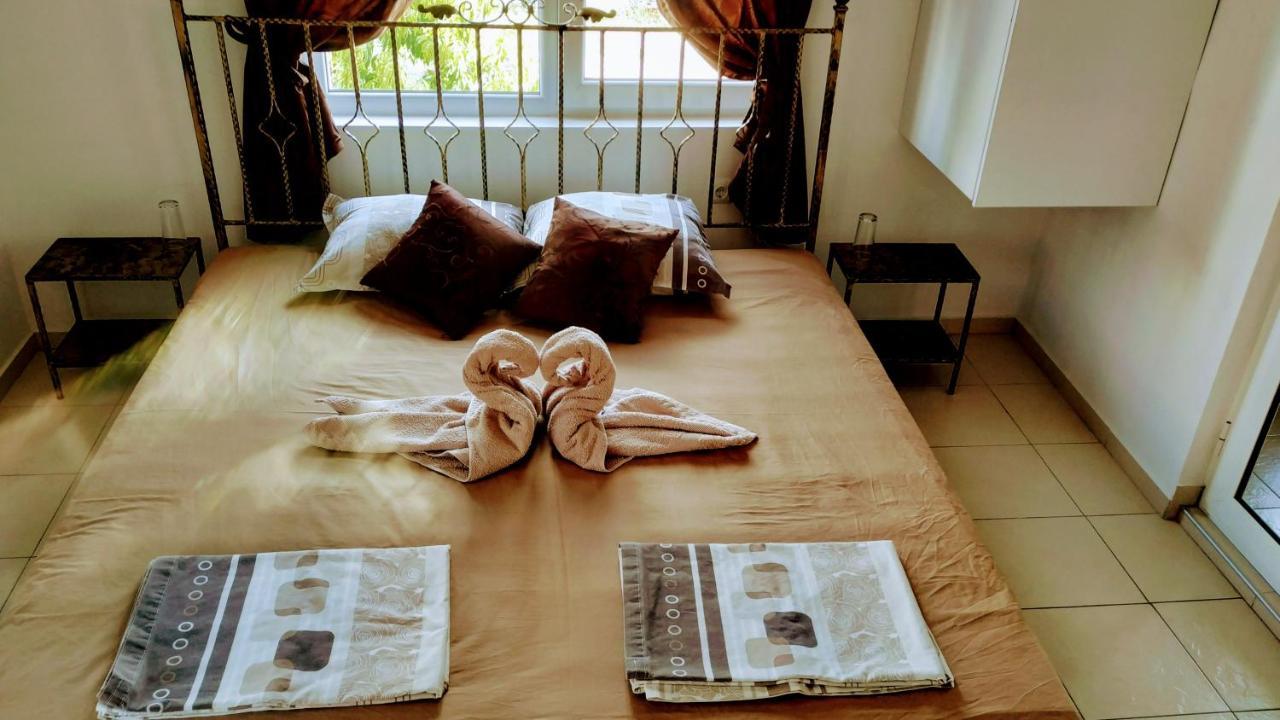 Dracena Guesthouse Ravda Buitenkant foto
