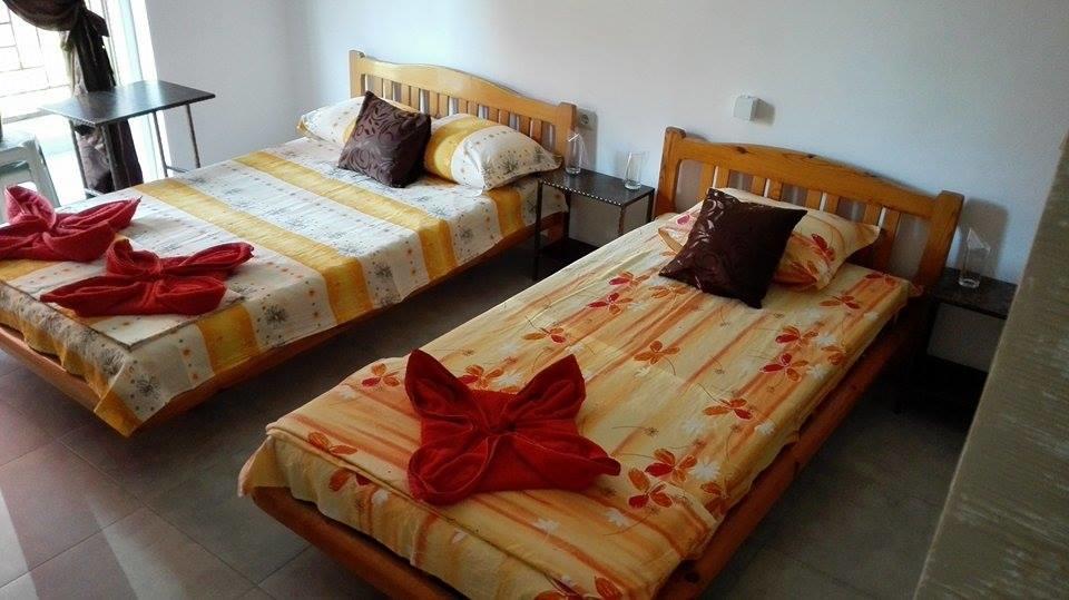 Dracena Guesthouse Ravda Buitenkant foto